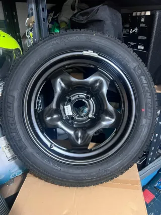 Rueda de repuesto peugeot 16