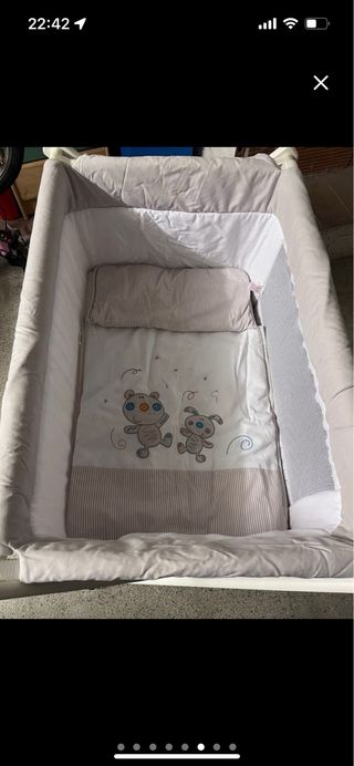 Minicuna bebé con textiles