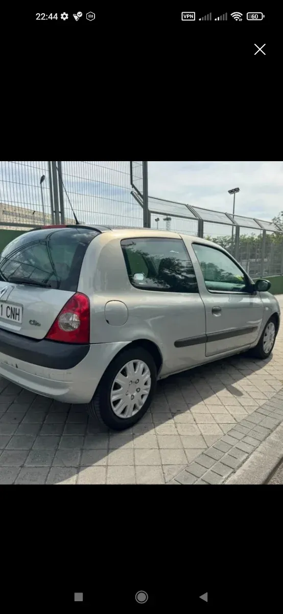 Renault Clio 2003