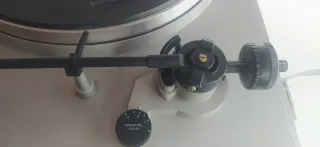 Attrezzatura per giradischi Rotel RX-602 e RP-802