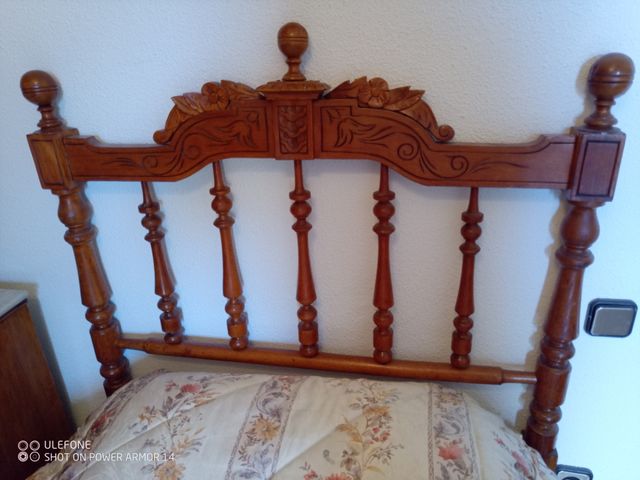 2 Cabeceros Cama 90 Vintage  Madera  troquelada !!