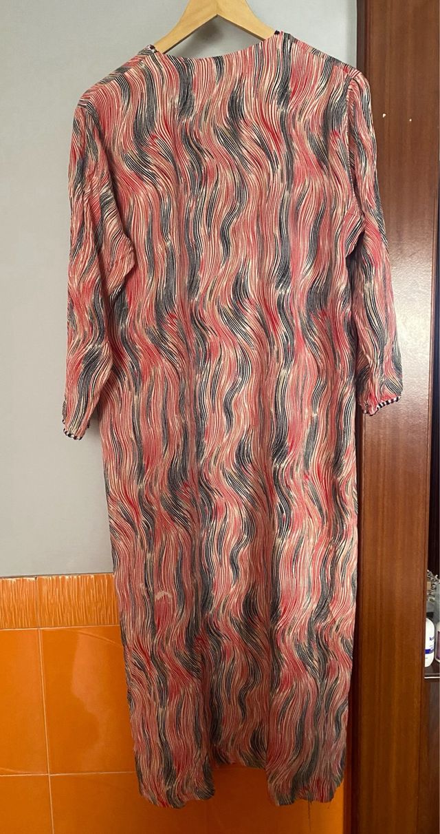 Caftán ligero estampado tradicional