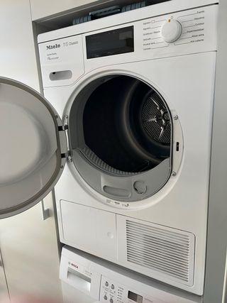 Secadora Miele T1 classic TCC560WP