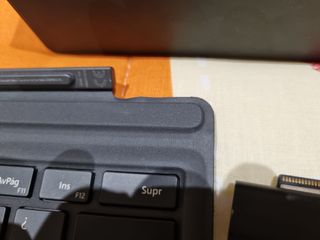 Teclado Microsoft 1725 opcional Surface Dock 1661