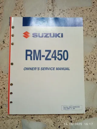 Moto Suzuki Cross Amarilla