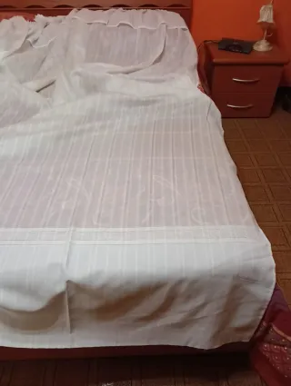 2 Tende bianche in tessuto