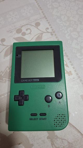 Nintendo Game Boy Pocket + funda