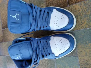 Jordan 1 Mid Blu/Bianco n. 40 EUR