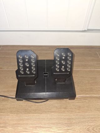 Volante hori oficial de PS4 Negro