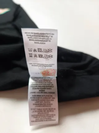 Camiseta sin mangas Atmosphere negra 