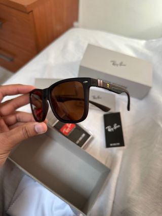 Ray-Ban Ferrari Limited Edition Sunglasses – Unise
