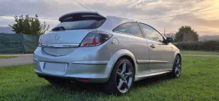 Opel Astra Gtc