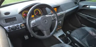 Opel Astra Gtc