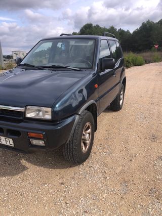 Nissan Terrano II 1996