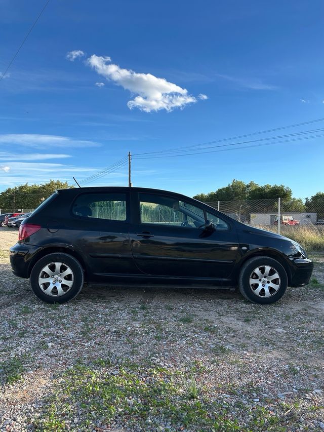 Peugeot 307 2001