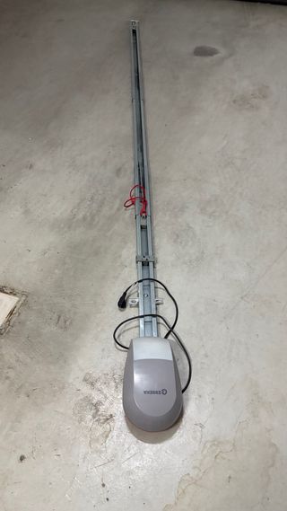 Motor para puerta de garaje Erreka