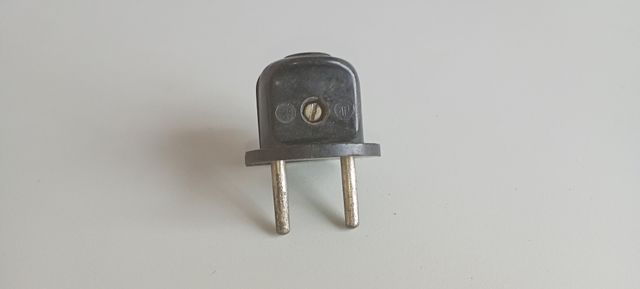 Enchufe antiguo baquelita 250V 6A