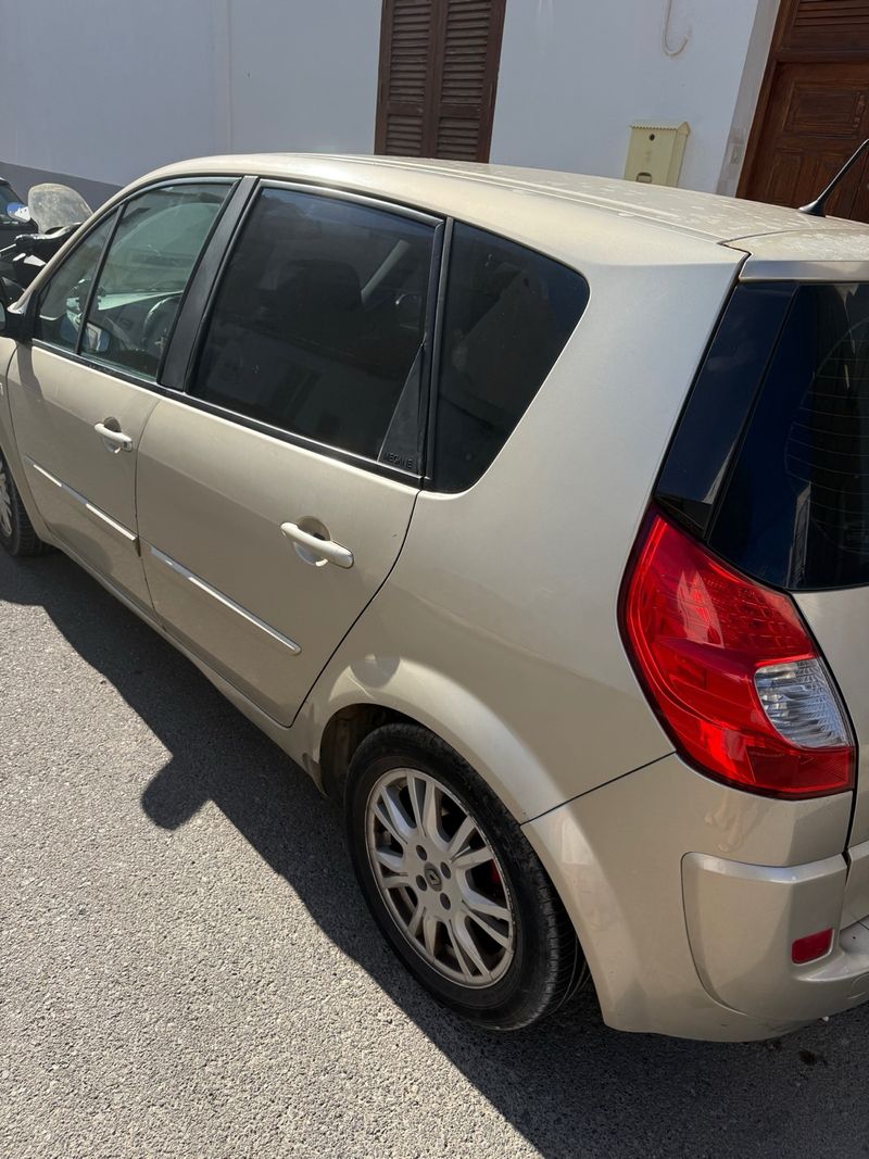 Renault Scenic 2008 - foto 1