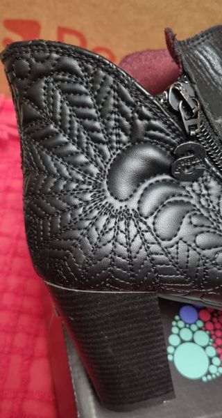 Scarpe Desigual N.40 Nere