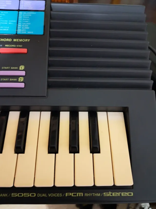 Teclado Yamaha PSS-26