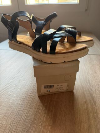 Sandalias negras talla 38