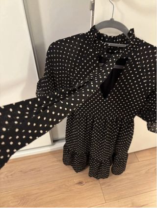 Vestido SÉZANE lunares negro y blanco