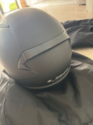 Casco LS2 y Pantalones Moto Talla XL.