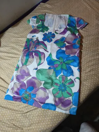 Vestido floral talla M