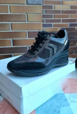 Zapatillas Pitillo Talla 38 Negro/Gris