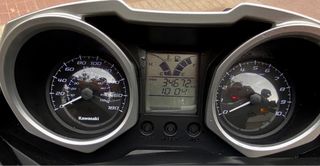 Moto Scooter Kawasaki J300 Negra y Verde