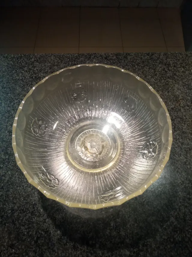 Centrotavola/fruttiera in vetro