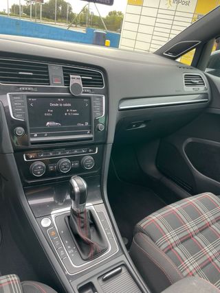 Volkswagen Golf 7 GTI Performance 2016