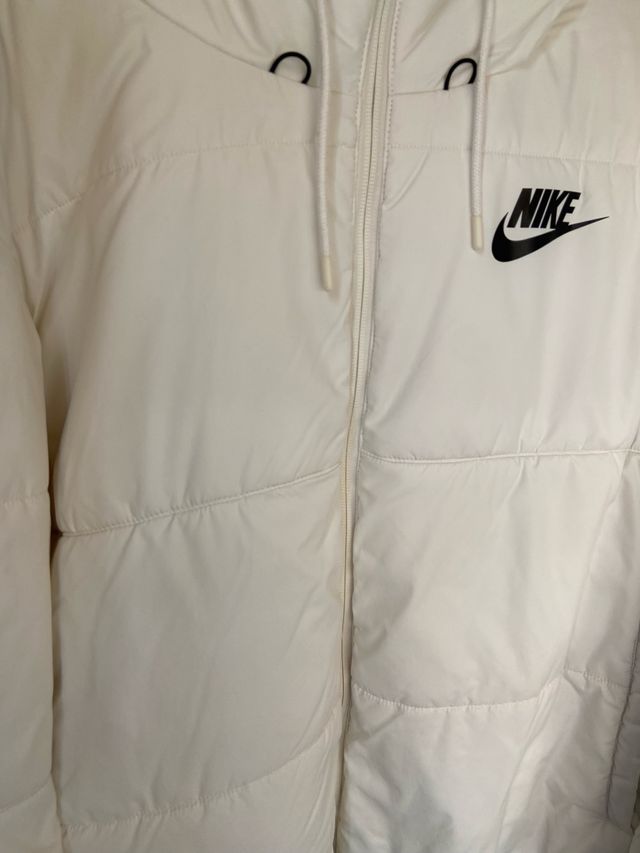 Abrigo Nike Blanco