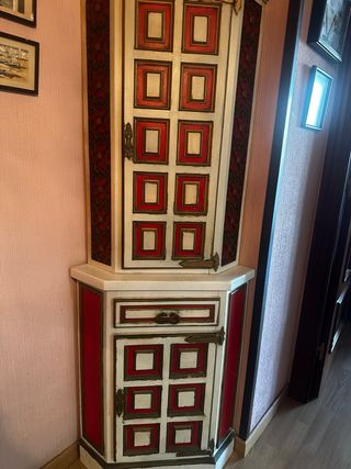 Speciale mobile ad angolo in legno