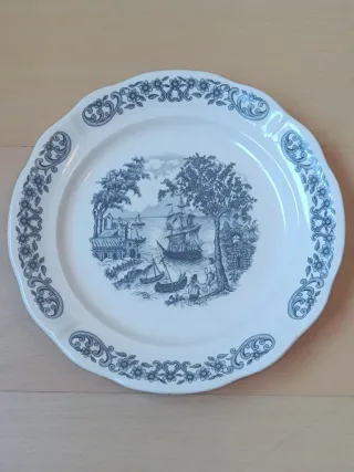 Plato Sacavém Colección