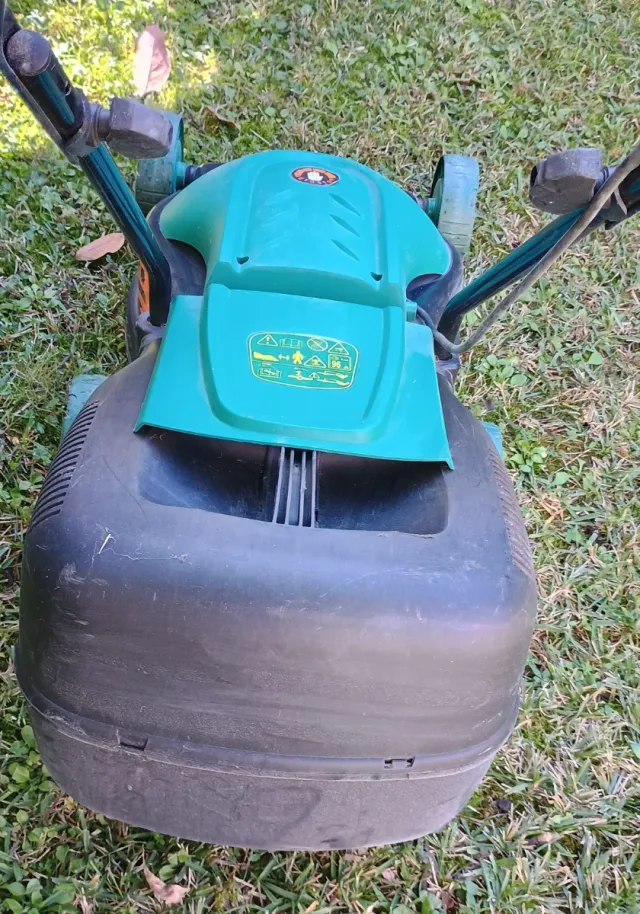 Tagliaerba Black & Decker cm 34 1000W