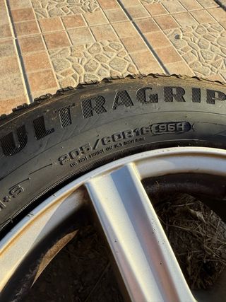 Llantas con neumáticos Goodyear 205 60 16