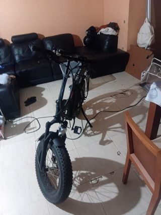 Bicicleta Eléctrica Plegable Negra