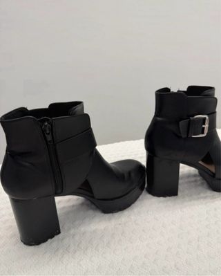 Botines Pull&Bear tacón plataforma abertura