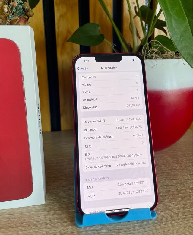 iPhone 13 rosso da 256 GB - Come nuovo