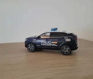 Peugeot 3008 1/43 Policía Nacional