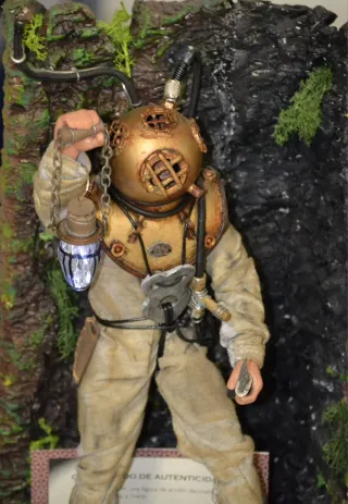 Figura de Accion Buzo Clásico Maqueta