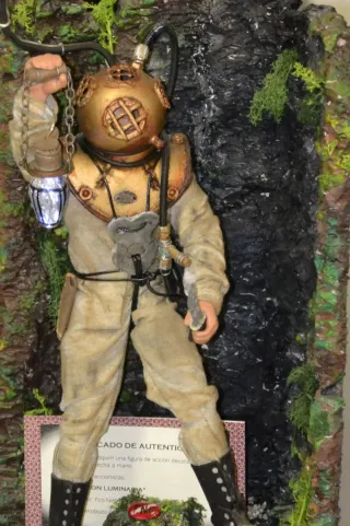 Figura de Accion Buzo Clásico Maqueta