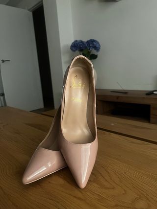 Zapatos Christian Louboutin Beige/Rosa Talla X