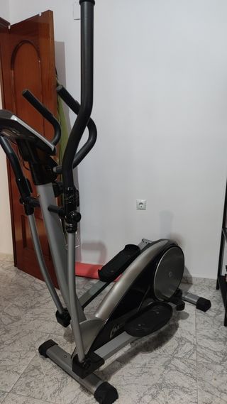 Bicicleta Elíptica Gris y Negra