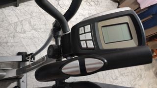 Bicicleta Elíptica Gris y Negra