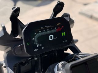 BMW F 750 GS TRIPLE BLACK