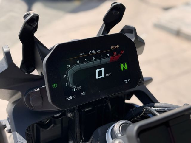 BMW F 750 GS TRIPLE BLACK