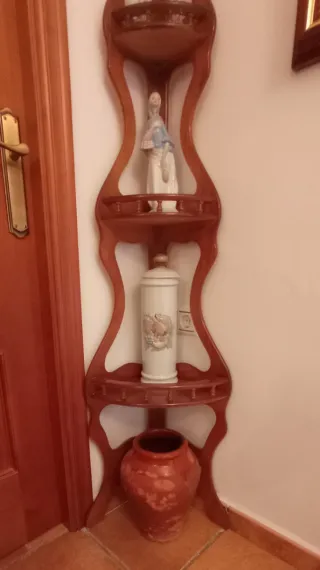 Esquinero de madera vintage, solo esta semana