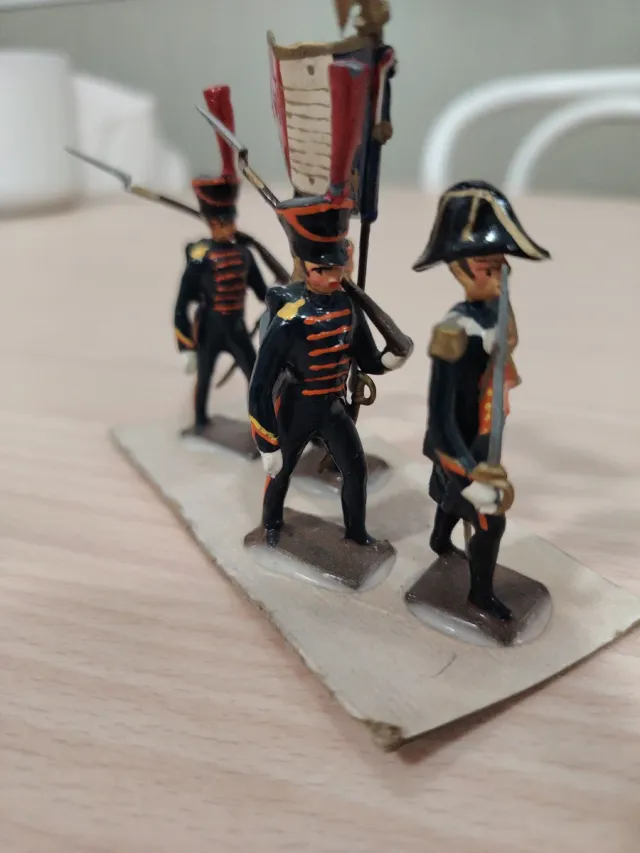 Grupo soldados plomo desfile militar